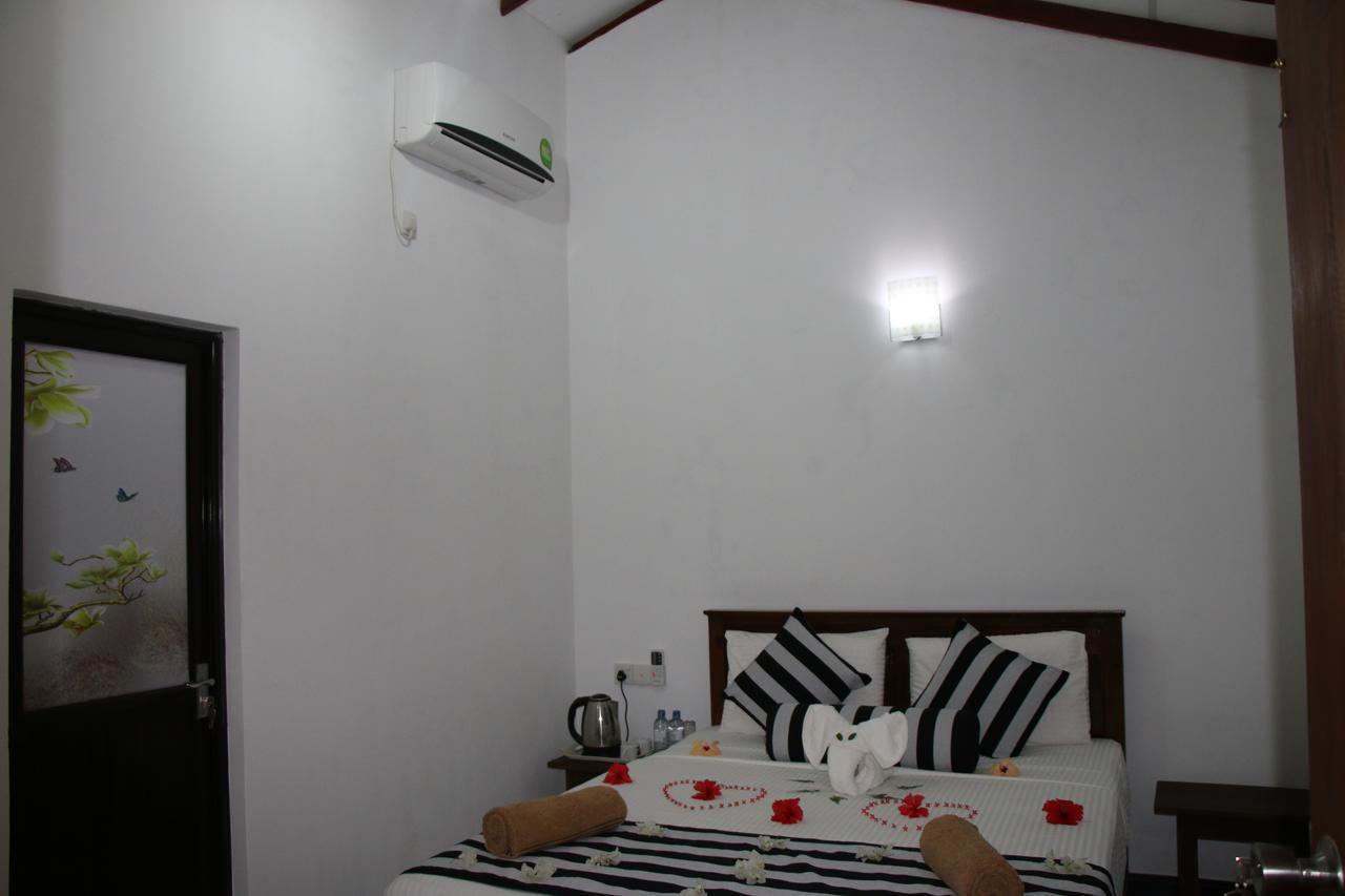 Habarana New Star Homestay Exterior foto